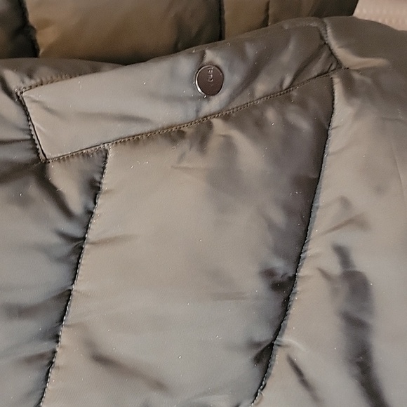 Universal Standard Asymmetrical Puffer Coat Size Universal Stand  M / Regular 2X - Picture 5 of 7